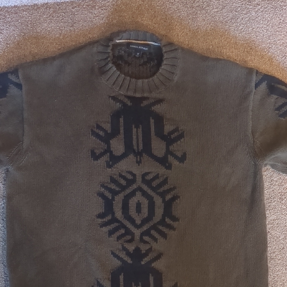 Banana Republic Green and Black Crewneck Sweater with Geometric Pattern